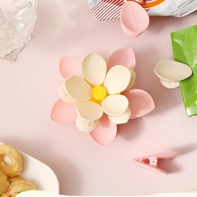 Flower-Shaped Magnetic Clip Refrigerator Magnet