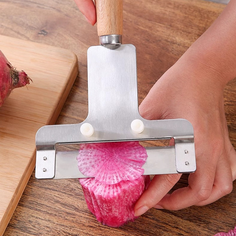 PrepMate – Simple peeling, cutting, and grating combined in a single tool