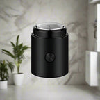 Compact electric shaver for precise shaving when travelling
