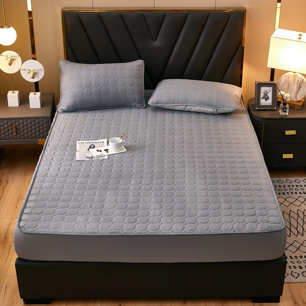 CushioGuard Silk Mattress Cover | Breathable and luxurious protection for your mattress