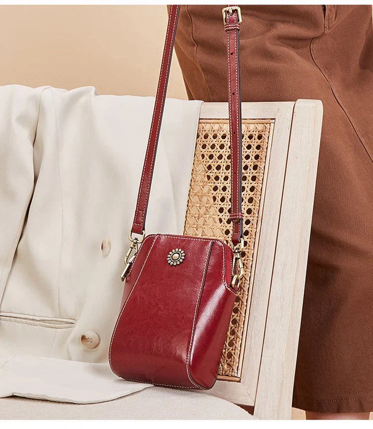 Vertical Mobile Phone Pouch