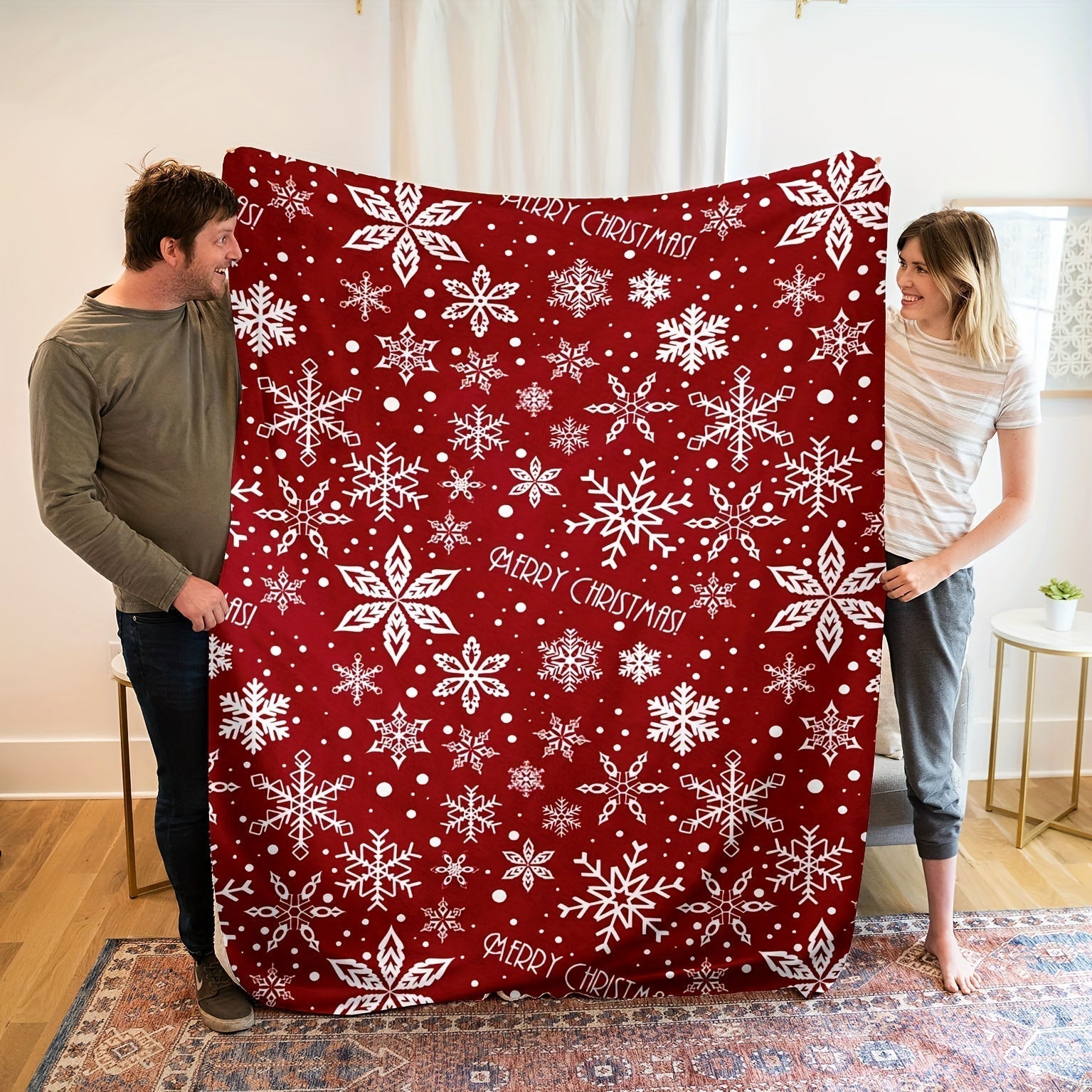 FestiveSnuggle - Luxury Christmas Fleece Blanket for the Holidays