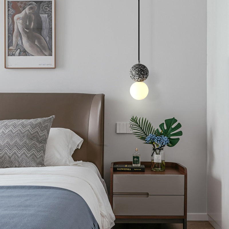 NovaSphere – Elegant Contemporary Table Illumination