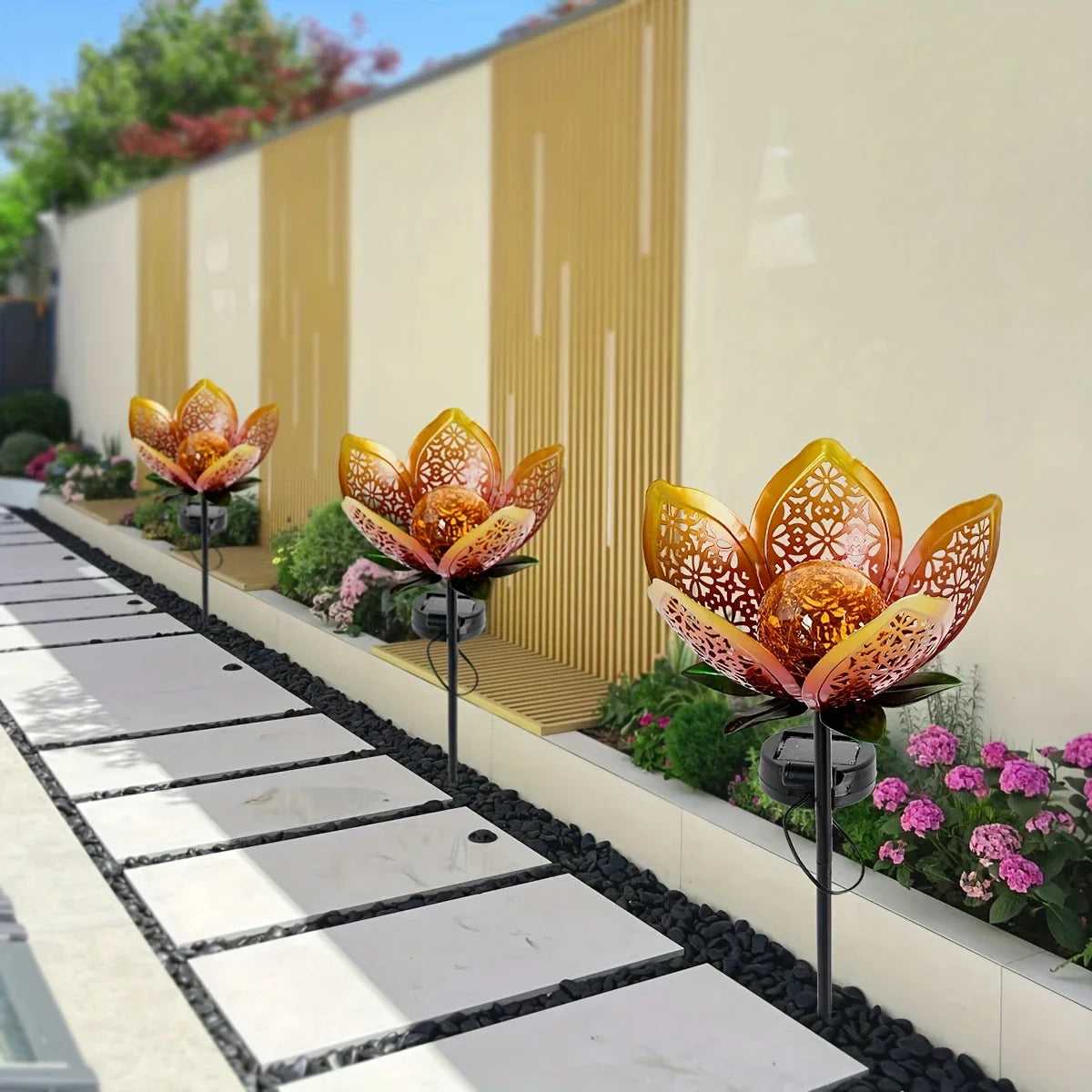 Solar Garden Light Lotus Flower – Decorative LED Outdoor Lighting for Garden and Yard