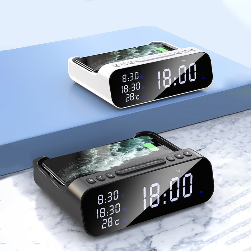 ChargeTime Pro – Digital alarm clock with wireless charging and large display