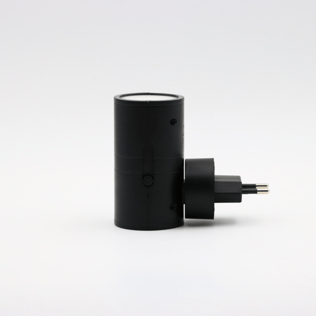 Modern LED Lamp Alova Energy Efficient Dimmable Design