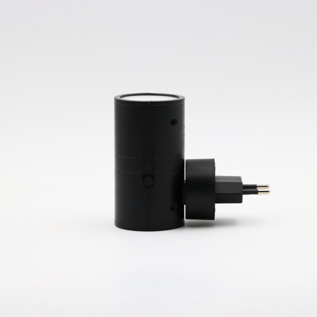 Modern LED Lamp Alova Energy Efficient Dimmable Design
