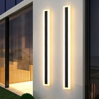 Elegant LED outdoor wall lamp - Modern atmosphere and style