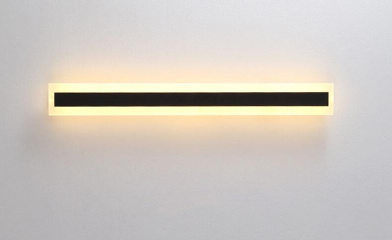 Elegant LED outdoor wall lamp - Modern atmosphere and style