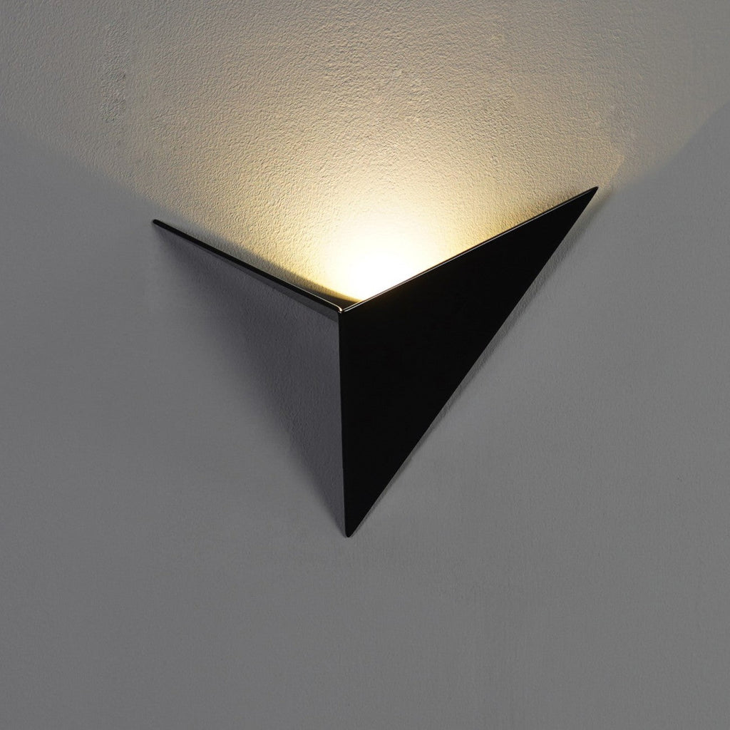 Trigon Wall Light