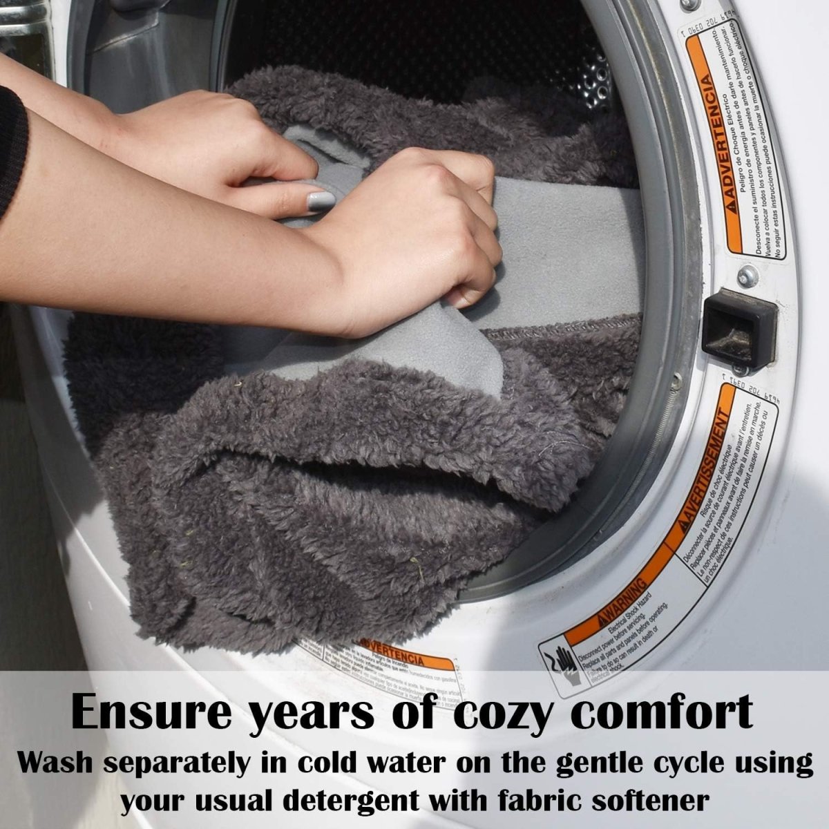 AquaShield Blanket – Waterproof Protective Blanket for Bed & Sofa