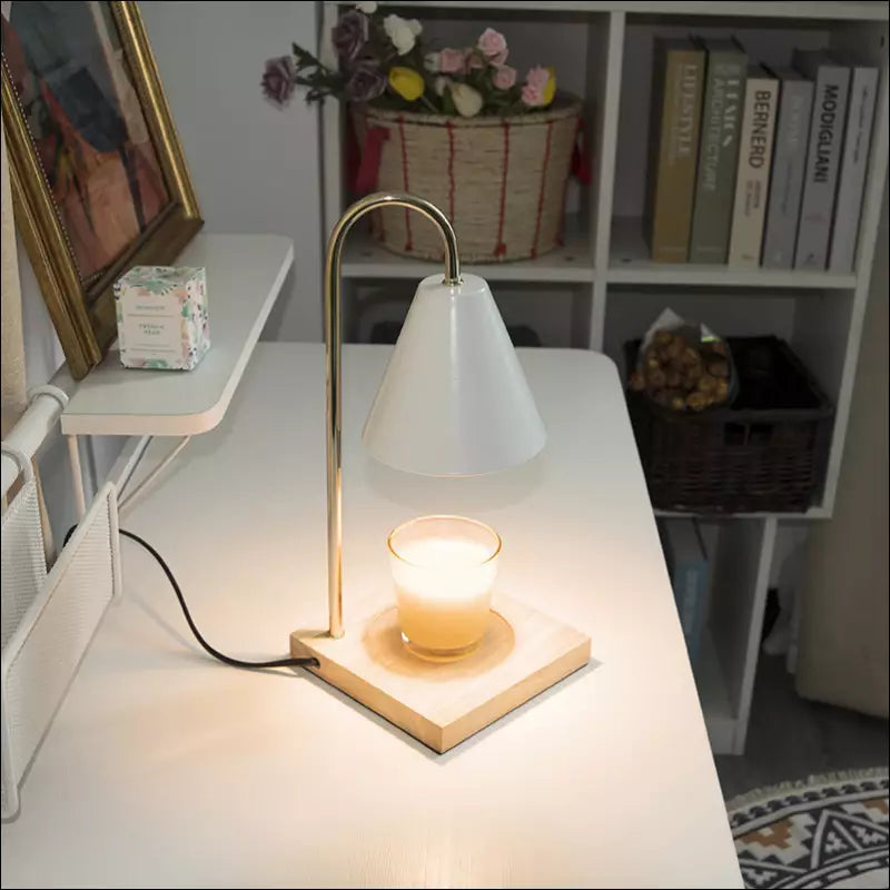 Stylish Candle Warmer for Atmospheric Lighting