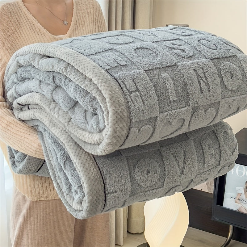 CozyCoral – Luxury Fleece Blanket for All Seasons