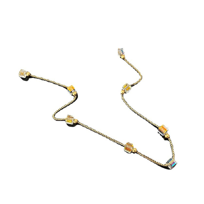 Niche Design Crystal Bead Necklace