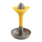 Rotary manual juicer