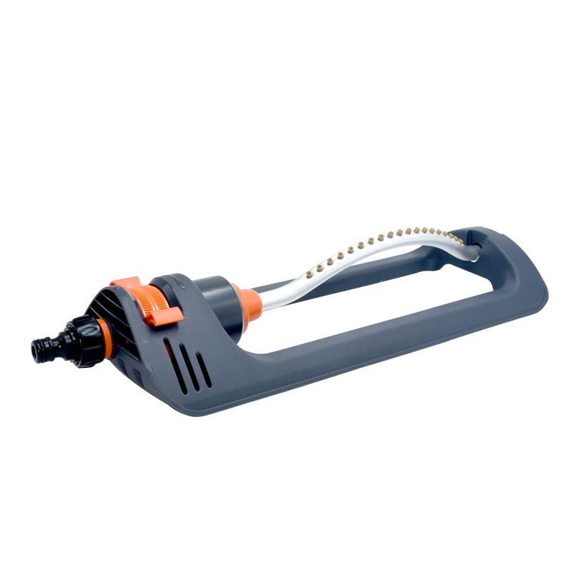 Oscillating Grass Sprinkler