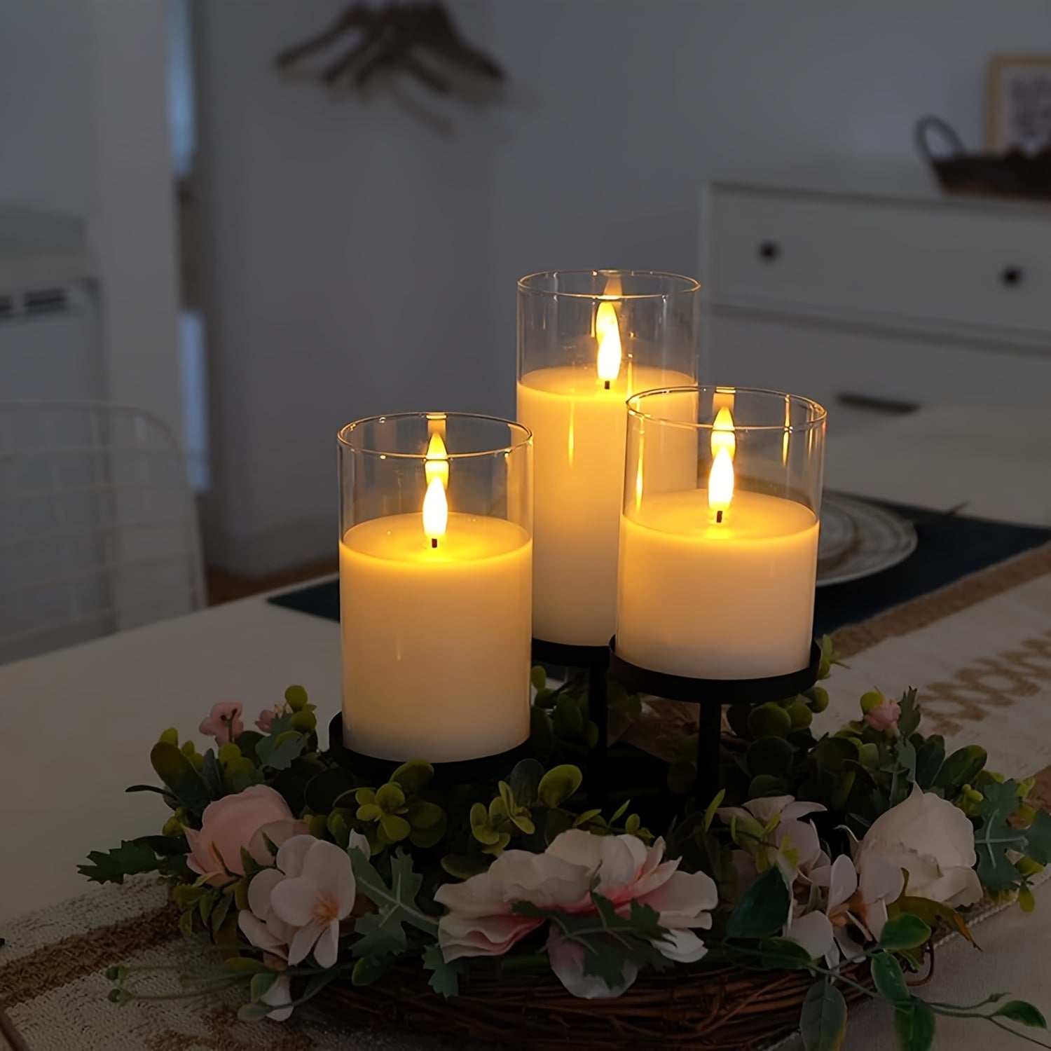 GlowLights – Set of 3 LED Candles with Remote Control