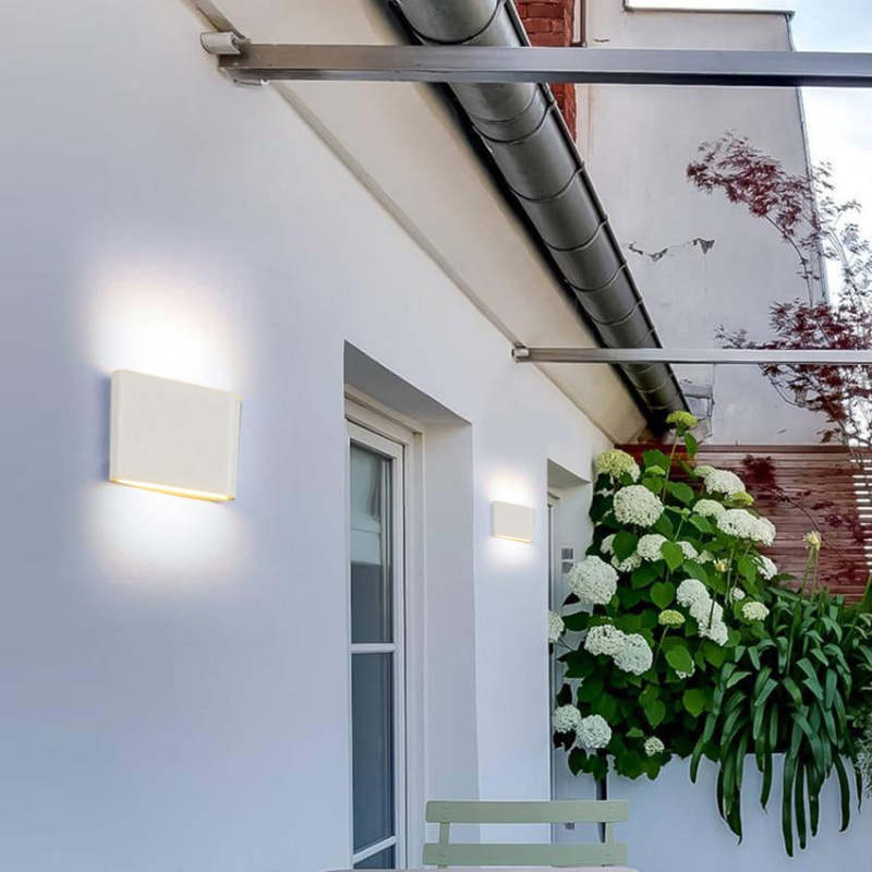 Modern LED Outdoor Wall Light – Waterproof, Rectangular
