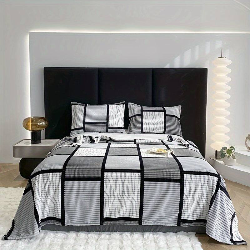 TrendyPlush - Luxury Velvet Blanket for Ultimate Comfort