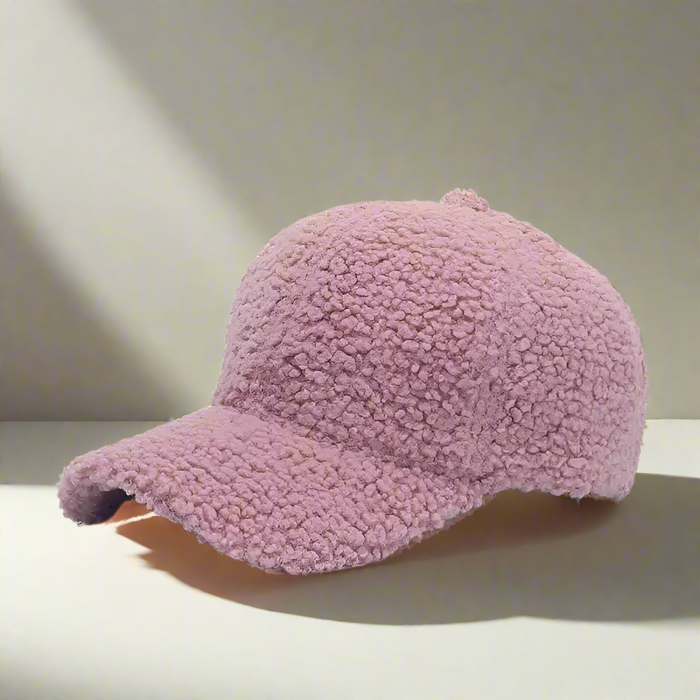 TeddyCap – Fluffy Teddy Pet for a warm look