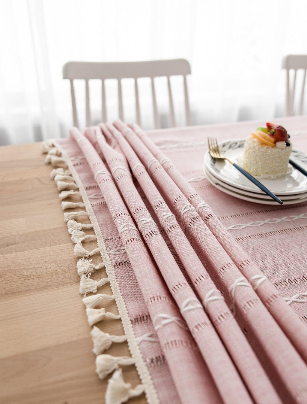 Batillo Linen Tablecloth | Tablecloth, Indoor & Outdoor
