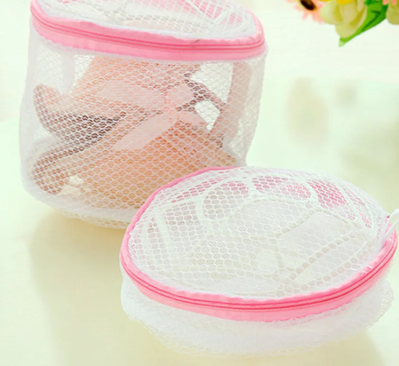 LaceGuard – Premium Laundry Bag for Lingerie & Organizer