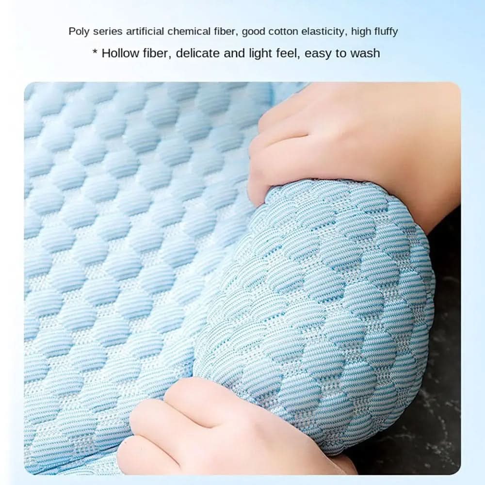 Cooling Pet Mat in Cloud Shape for Summer Comfort