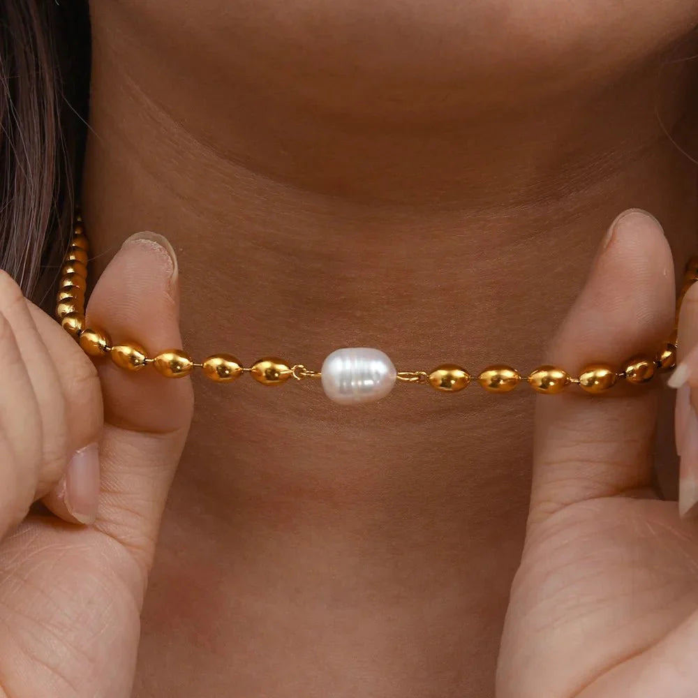 Beaded Gold Dainty Pearl Bracelet and Necklace