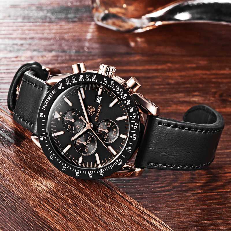 Men’s Waterproof Quartz Watch with Leather Strap