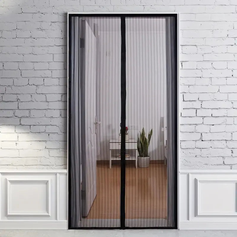 BugGuard Magnetic Fly Screen Door – Hands-Free Mesh Door with Auto-Close for Insect Protection