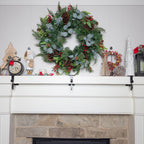 ClingaGrip — No more decoration chaos, for stress-free holidays full of shine and safety!
