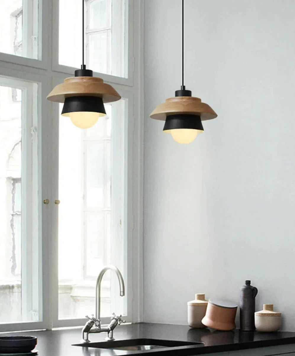 Pendant lights made of Nordic wood