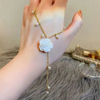 Blanc La Floral Necklace