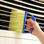 Practical Handheld Vacuum for Blinds and Radiators