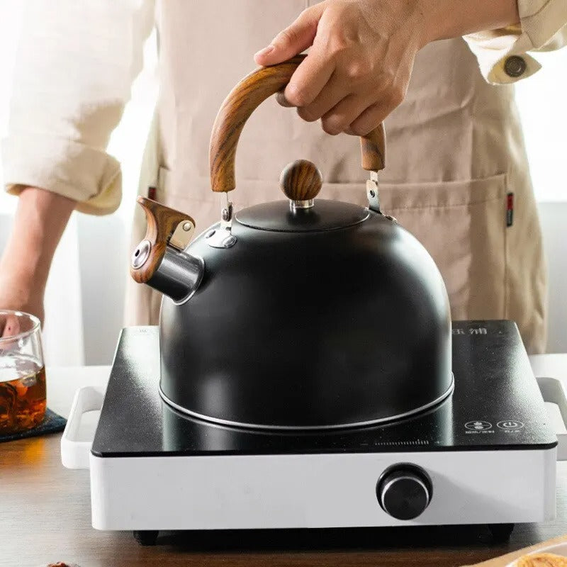 Stainless Steel Whistling Kettle - Elegant and Large Capacity