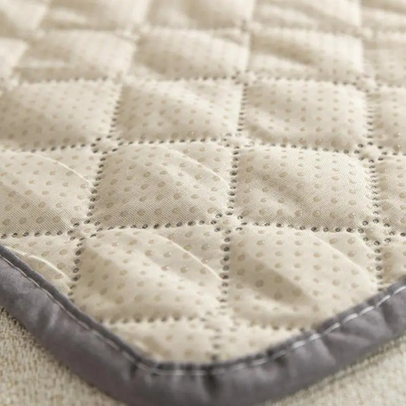 BuddyGuard Luxe Pet Sofa Protector