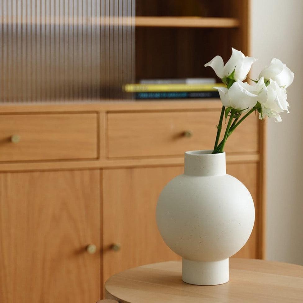 Elegant minimalist design with a smooth, curved silhouette