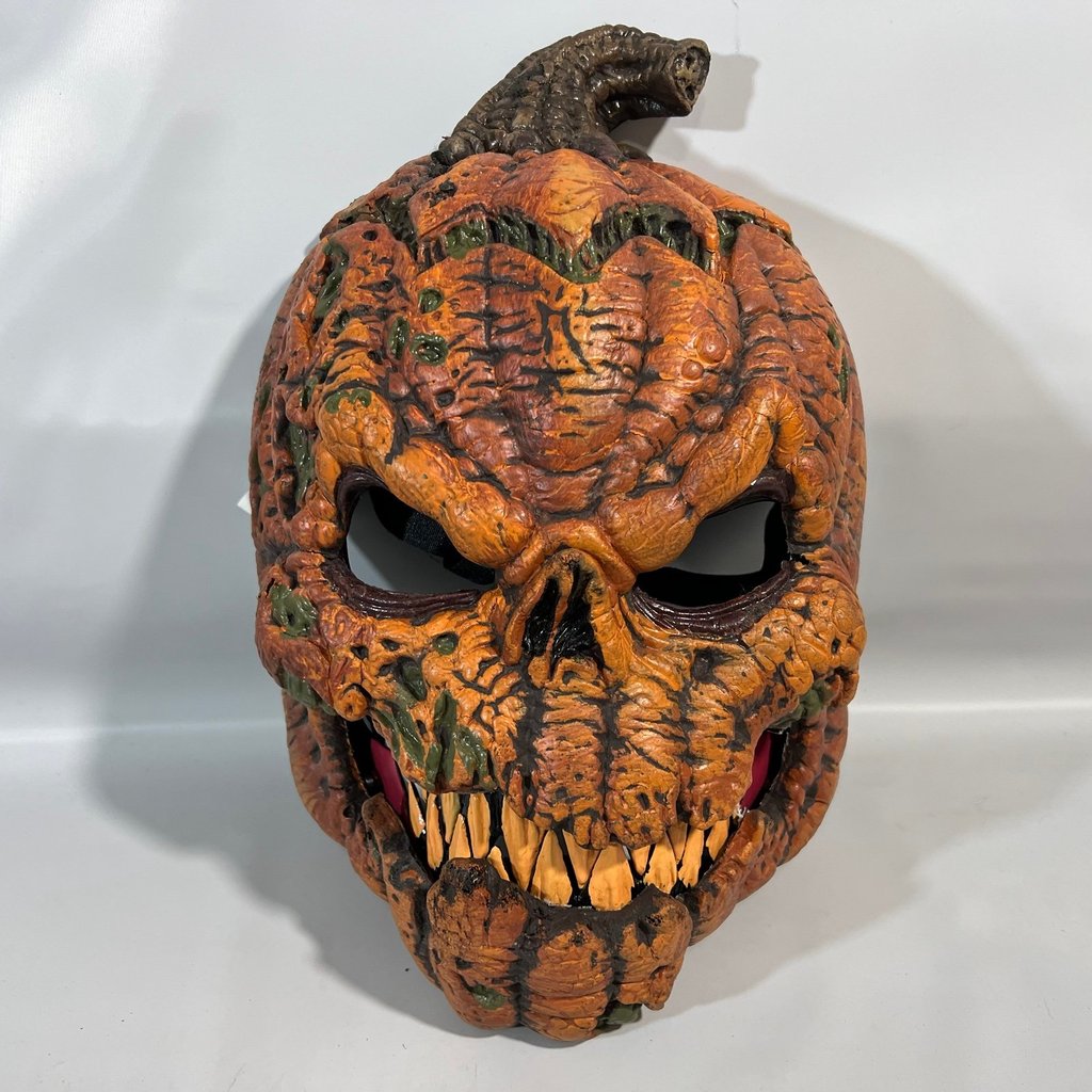 PhantomPumpkin Ani-Motion Mask — Bring your horror to life and make everyone tremble with fear!