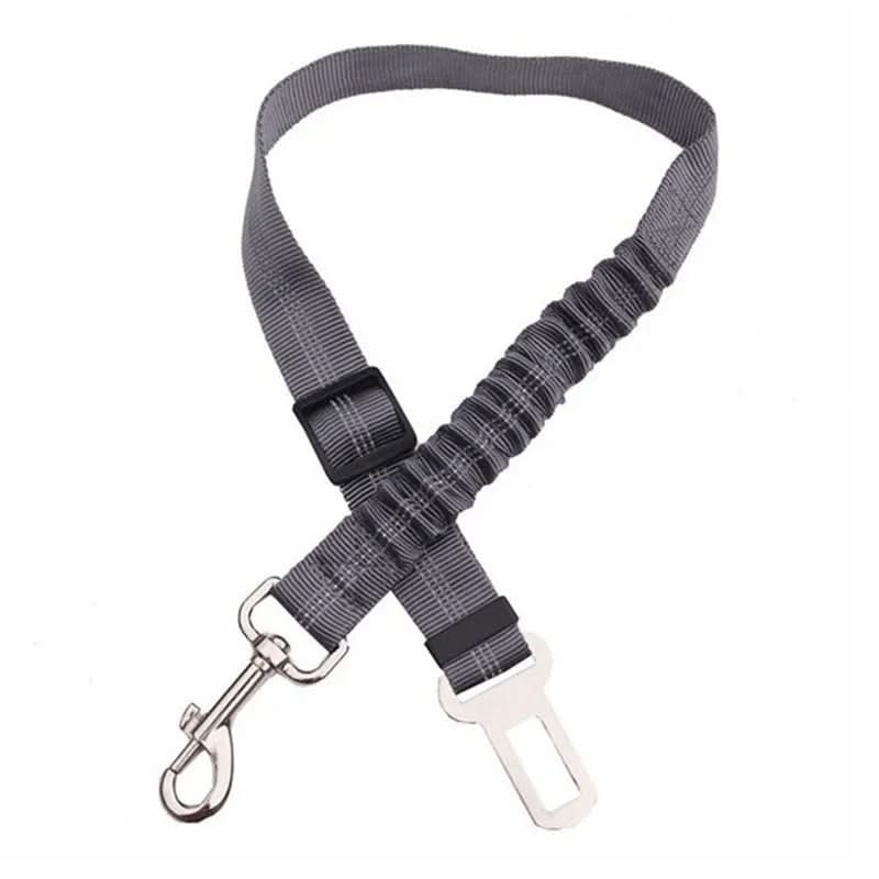 Adjustable Safety Belt for Dogs in the Car