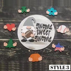 The best Christmas decorationsInterchangeable welcome sign with wooden gnome