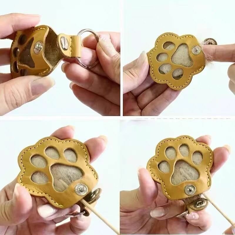 Memorial keychain for pets
