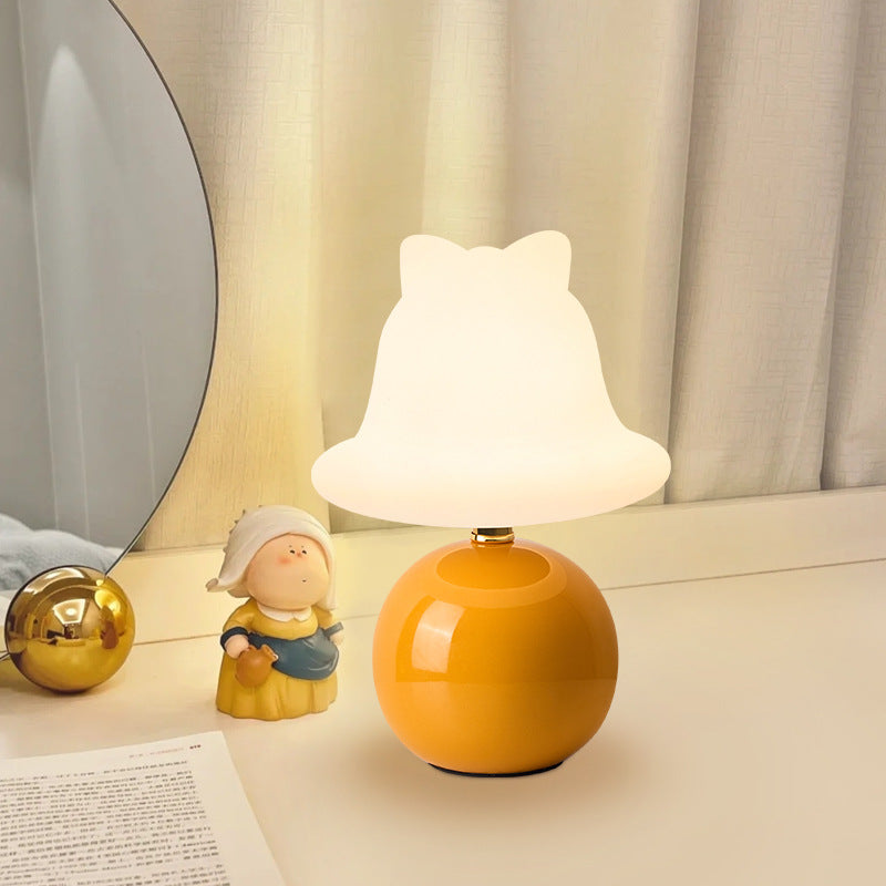 Elegant Cylindrical Shade Light