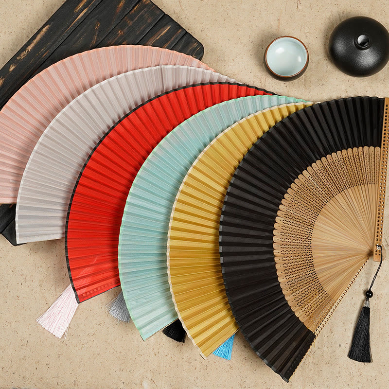 Hand fan made of bamboo silk