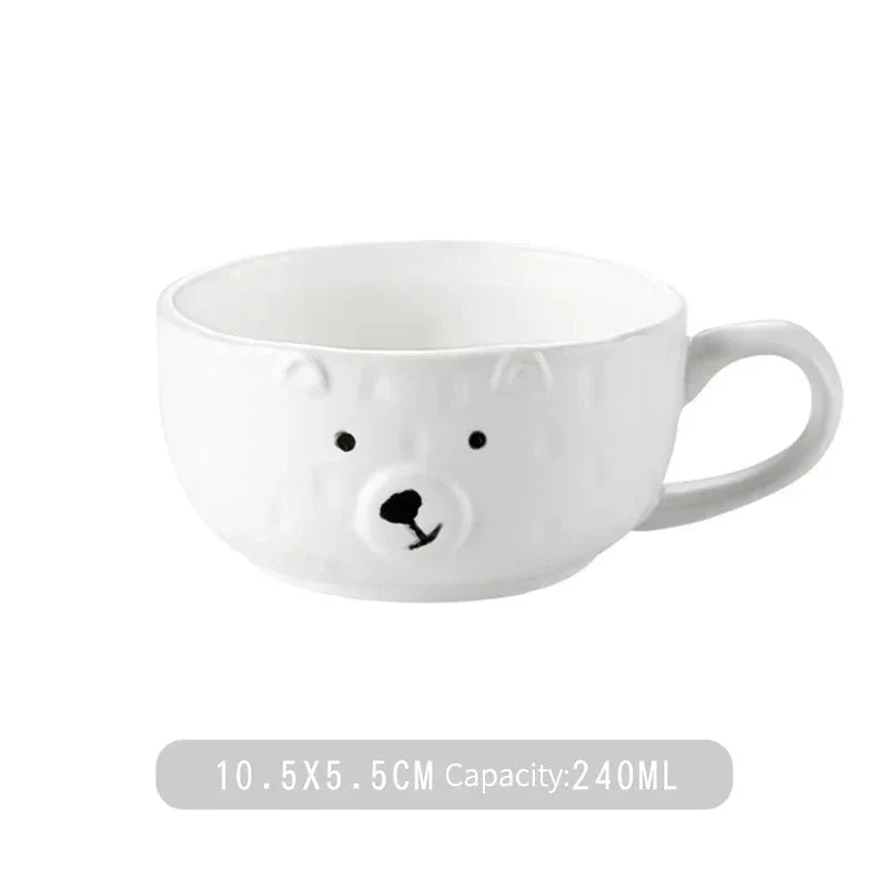 Sweet polar bear mug made of ceramic