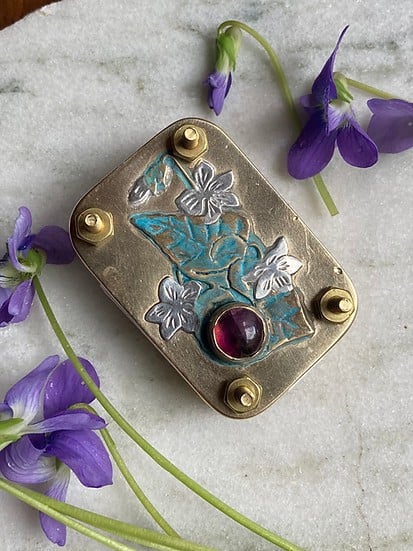 FloraKeep – Keep your beloved flowers fresh forever!
