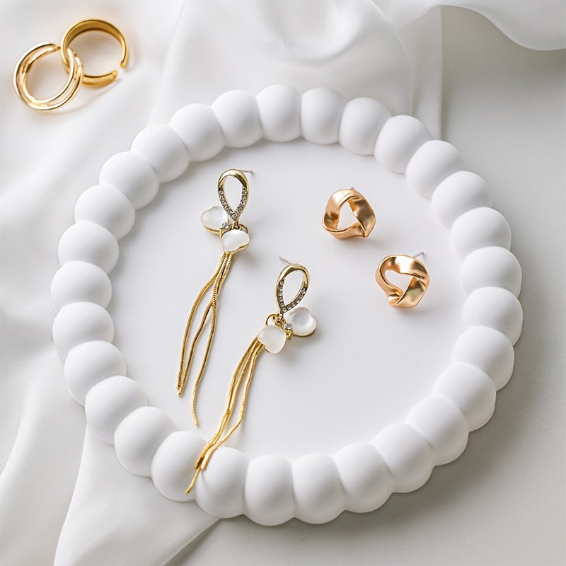 Elegant RingTray - Multifunctional Jewelry Dish for Stylish Organization