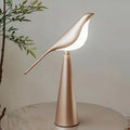 Serene Magpie Light