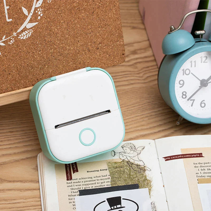FlashPrint — Experience creative freedom with ultrafast, inkless prints straight from your pocket!