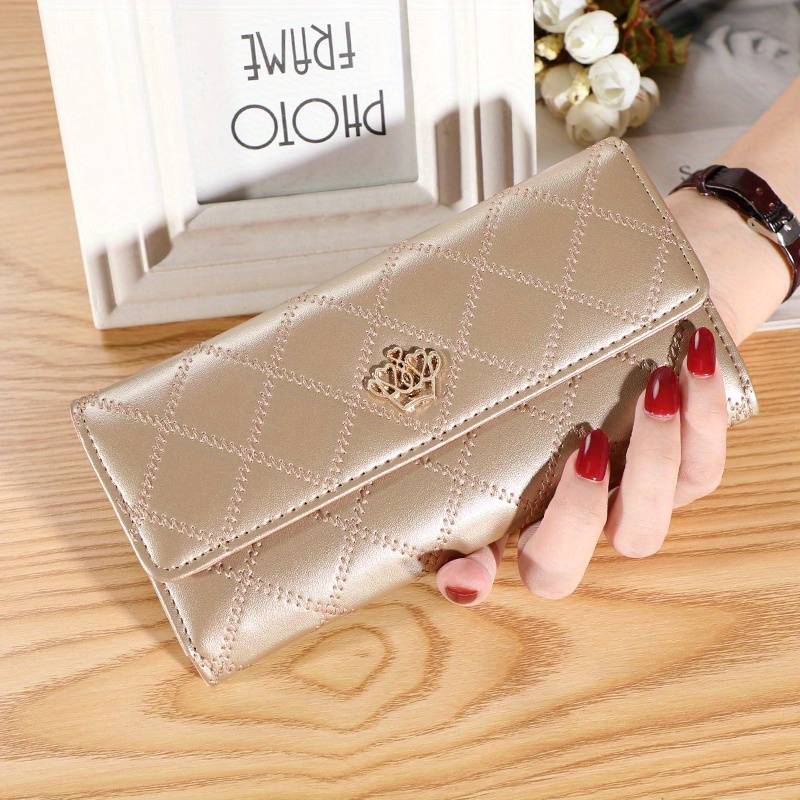 Triangular Wallet with Style