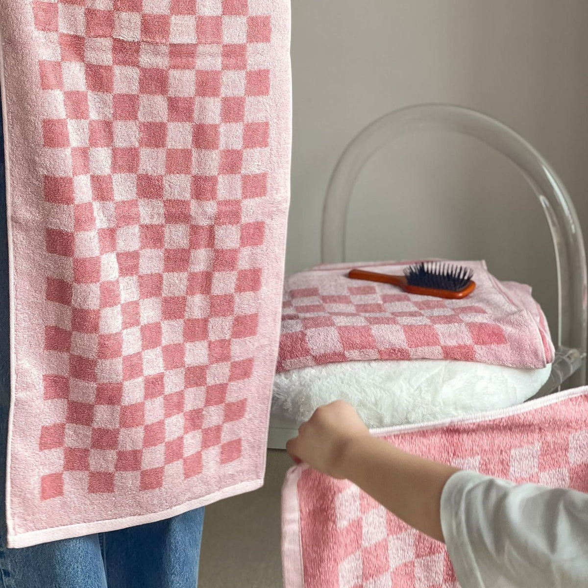 Checkerboard Plus Towel Collection